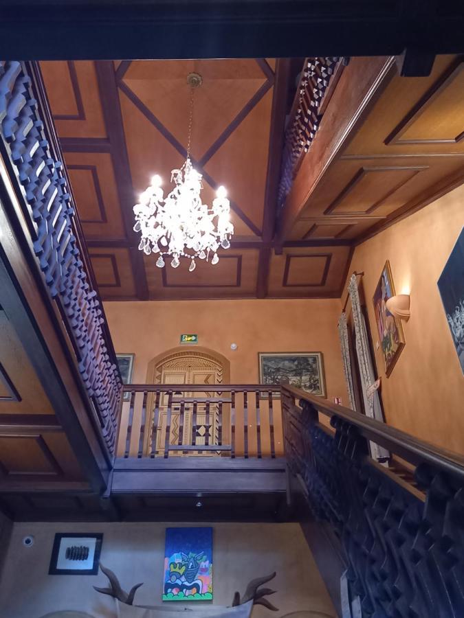 Auberge Des Chasseurs Échenevex Esterno foto