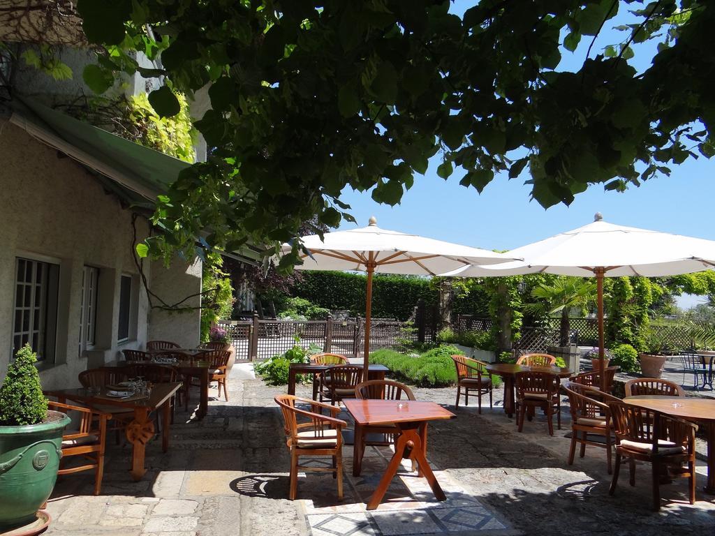 Auberge Des Chasseurs Échenevex Esterno foto