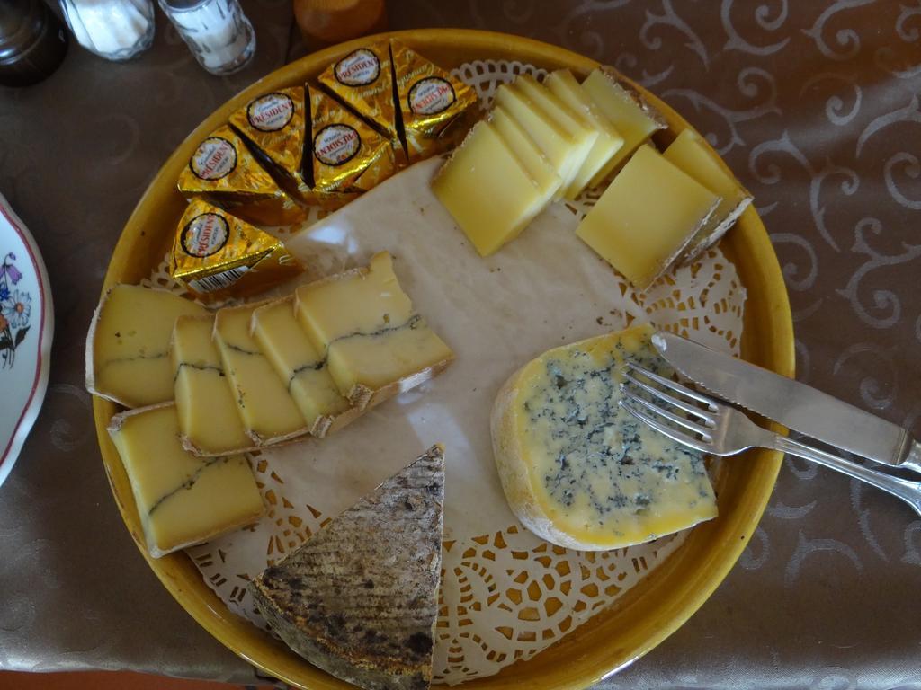Auberge Des Chasseurs Échenevex Esterno foto